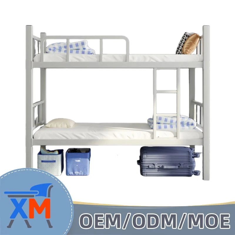 Stapelbed in schoolslaapzaal